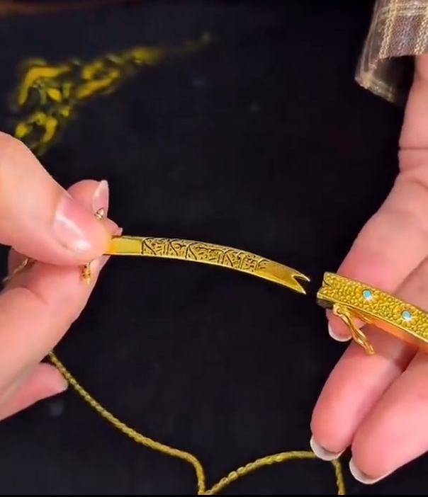 Golden Zulfiqar Opening Sword Pendant
