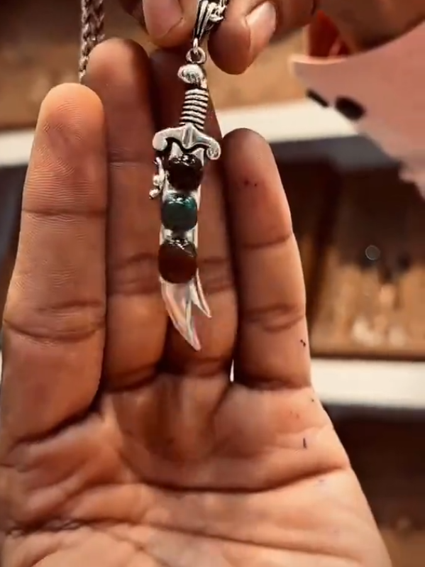 Zulfiqar Necklace with Aqeeq Stones
