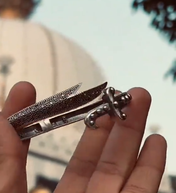 Zulfiqar Karra Ring Set